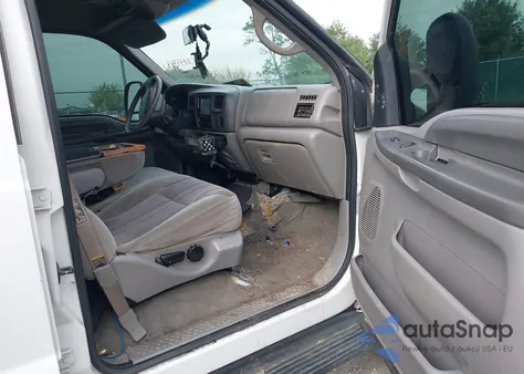 2001 Ford Excursion Xlt из США, поврежденный, VIN 1FMNU41S21EC73183